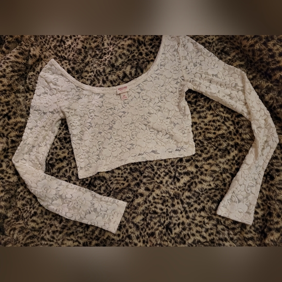 Vintage Mossimo lace Crop top - Picture 8 of 11